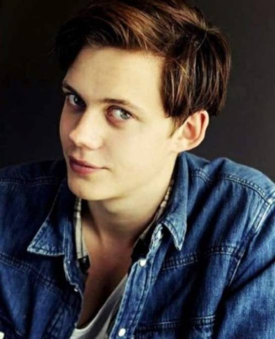 Bill Skarsgård es un actor sueco, hijo del también reconocido intérprete Stellan Skarsgård. El joven cumple 27 años el próximo 9 de agosto.