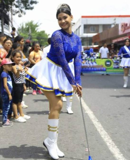 Sherly Irías del instituto Luis Bográn de San Pedro Sula.