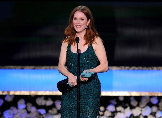 Julianne Moore dejó de creer en Dios   