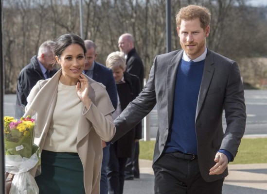 El príncipe Enrique y Meghan Markle visitan Irlanda del Norte