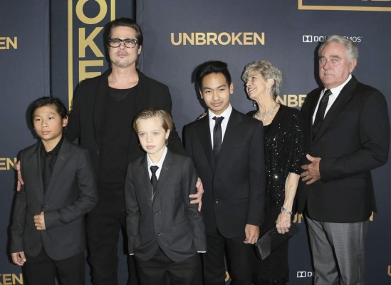 Shiloh Jolie-Pitt roba protagonismo a sus padres