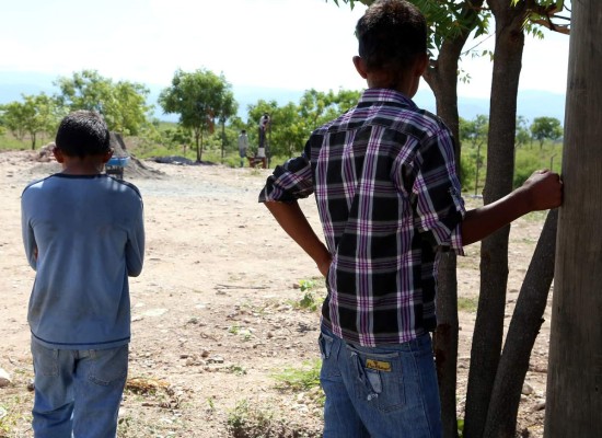 'Pido justicia; no tenemos que estar firmando en el Juzgado”