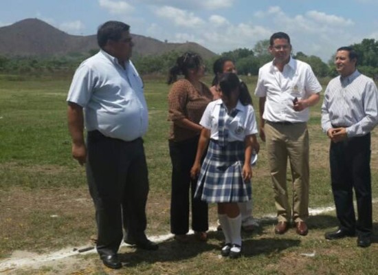 Esperan traspaso para construir escuela normal