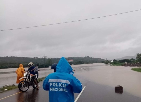 Estas son las vías de acceso obstaculizadas en el Valle de Sula tras el paso de Iota