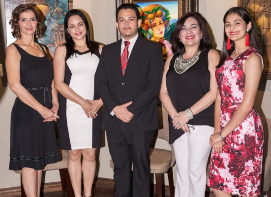 Hotel Isabella’s Boutique celebra 'Una noche de trazos y aromas”