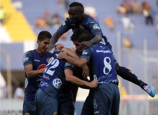 Motagua golea al Vida y está en la liguilla