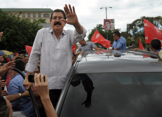 Manuel Zelaya: 'Estamos dispuestos a ir a las calles a defender nuestro triunfo”