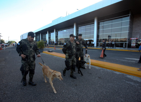 Estado toma control de los 4 aeropuertos