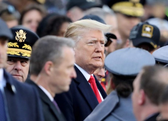 Francia le dice a Trump que no se meta en crisis por chalecos amarillos