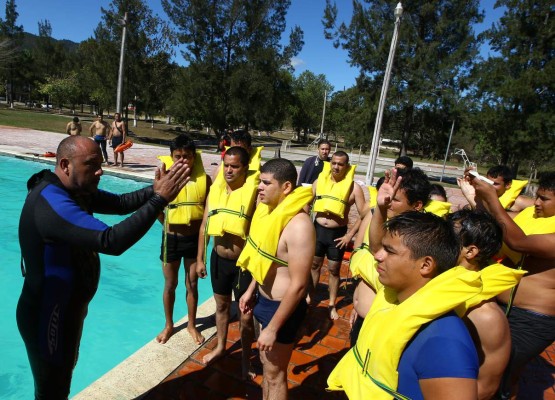 Marinos proveen la quinta parte de las remesas en Honduras