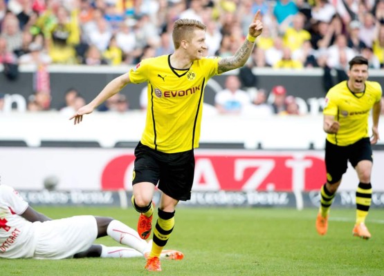 Un hat-trick de Reus lidera al Borussia Dortmund y mete miedo al Real Madrid