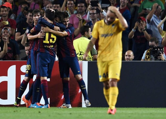 Barcelona gana al Apoel pero no convence en su estreno de Champions