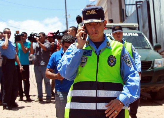 Cancelan a subcomisario que impidió que aseguraran su casa