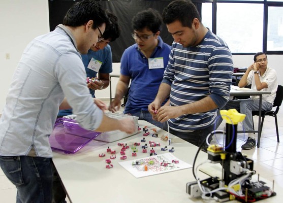 Promueven los 'little bits” para crear prototipos de productos