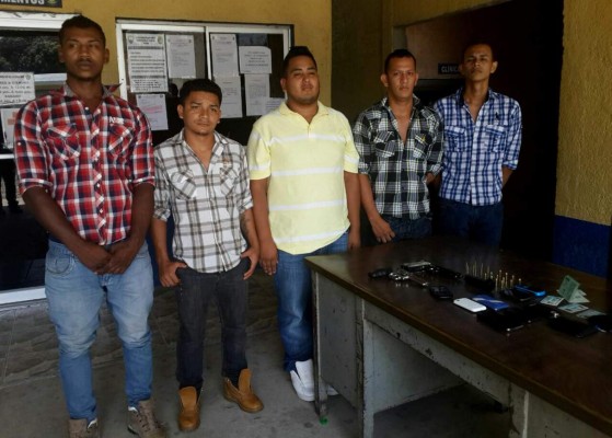 Frenan a miembros de banda de 'Caballo loco” en La Ceiba