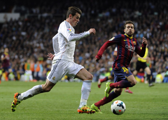 Messi resucita al Barça y lo reengancha a la lucha por el título