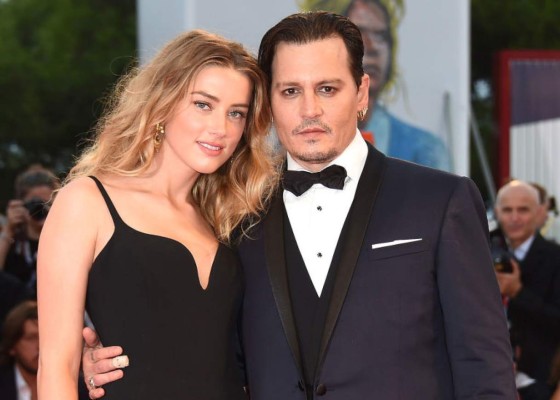 Amber Heard niega haber agredido a Depp