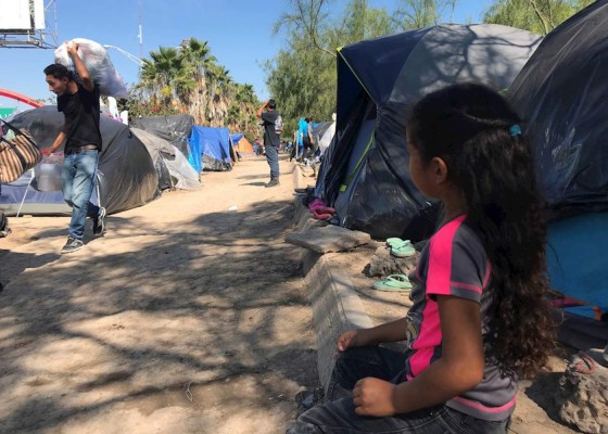 Save the Children pide anular política de EEUU que regresa migrantes a México