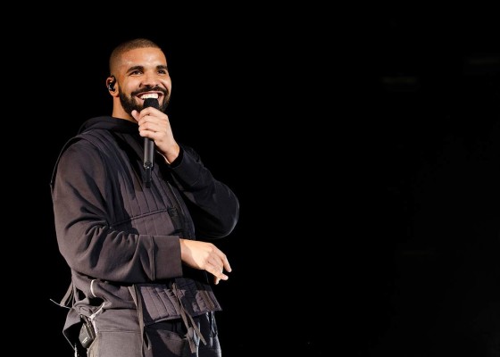 Drake, máximo favorito en los American Music Awards