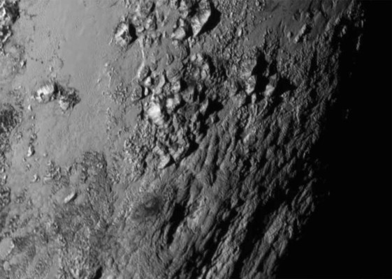 Científicos 'alucinados' ante primeras revelaciones de Plutón