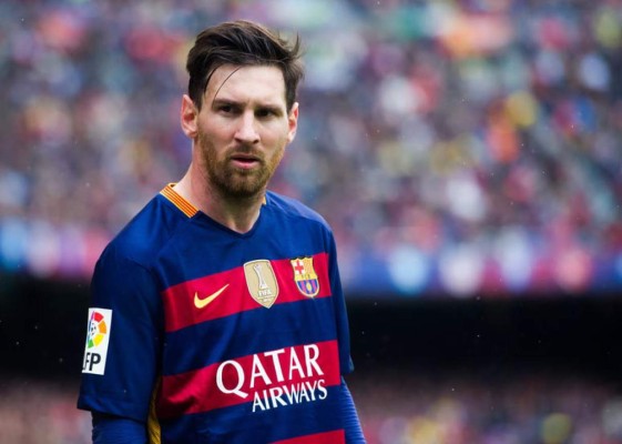 Messi no descarta salir del Barcelona y jugar en Argentina