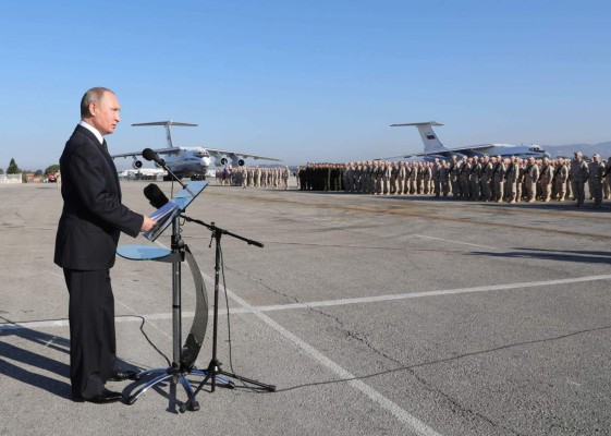 Putin ordena retirada de parte de tropas rusas de Siria