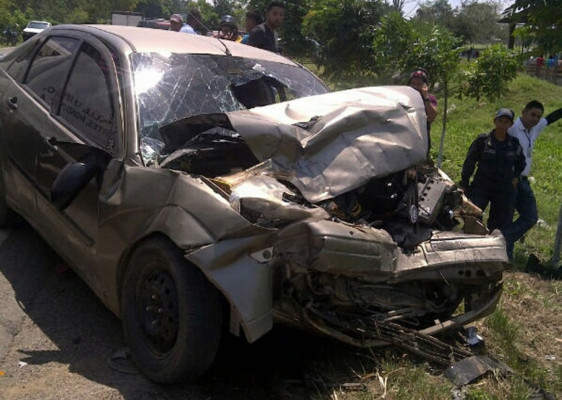 Maestra muere en accidente de carretera en El Progreso, Yoro