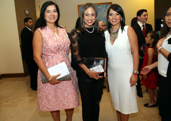 Premios Mujeres transformando Honduras 2016