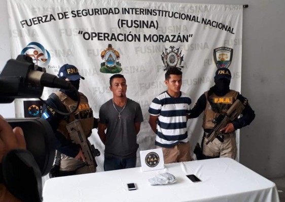 Capturan a dos presuntos extorsionadores en San Pedro Sula