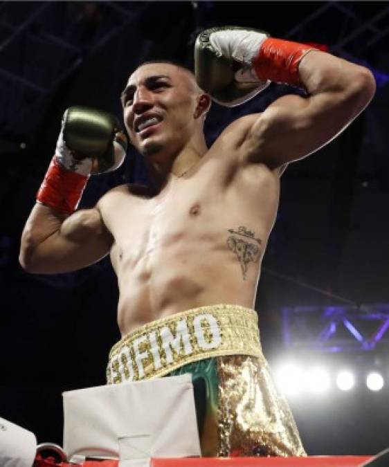 El festejo de Teófimo López sobre las cuerdas del ring del Madison Square Garden. Foto AFP