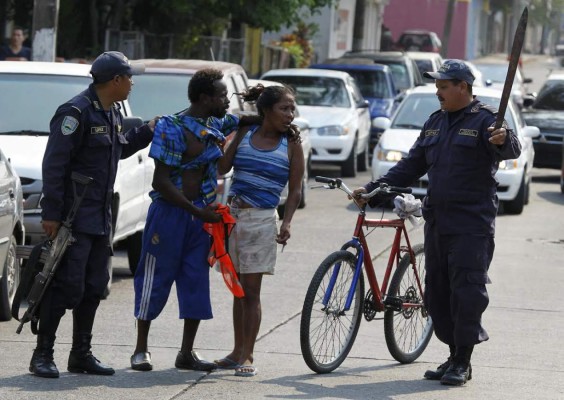 Pelea por un parqueo casi termina en tragedia en La Ceiba