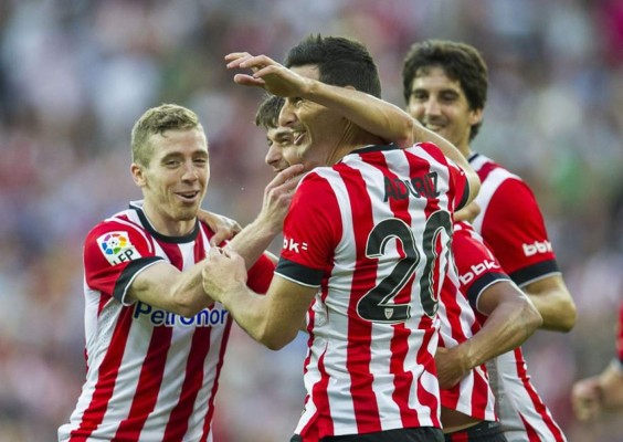 Athletic de Bilbao se regala otra fiesta en San Mamés goleando al Levante