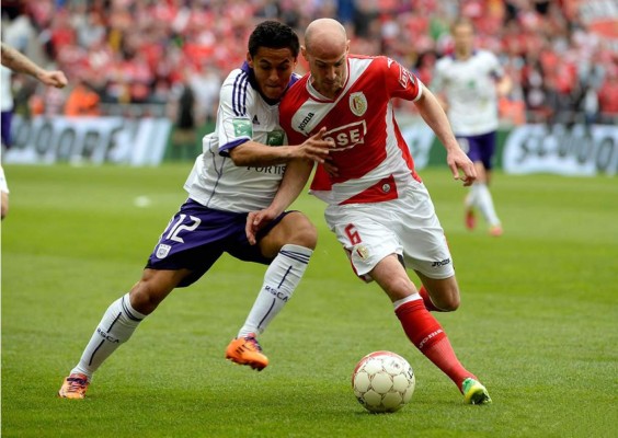 Andy Nájar, elegido el mejor del Anderlecht pese a derrota