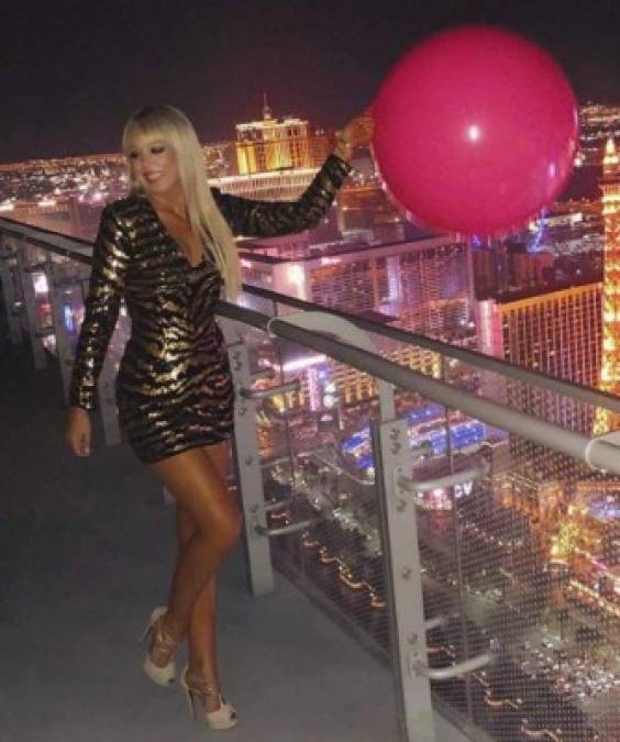 La hija del presidente ha sido captada de fiesta en Las Vegas junto a sus amigas de Hollywood, entre las encuentra Bella Thorne.