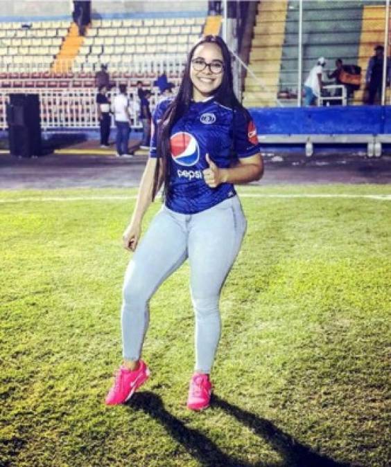 La jugadora del Motagua se considera 'una nueva Yuridia'. “Decidí optar por mi felicidad. Aprendí que la gente no me hacía feliz. Sí, tengo una relación muy bonita y no la voy a ocultar”, confesó en declaraciones al Diario Diez.