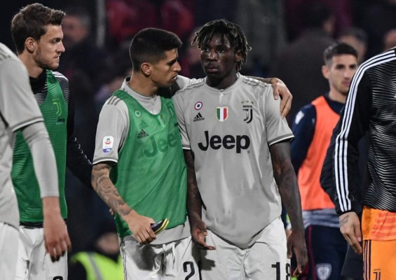 La Juve ganó en Cagliari en partido con incidentes racistas