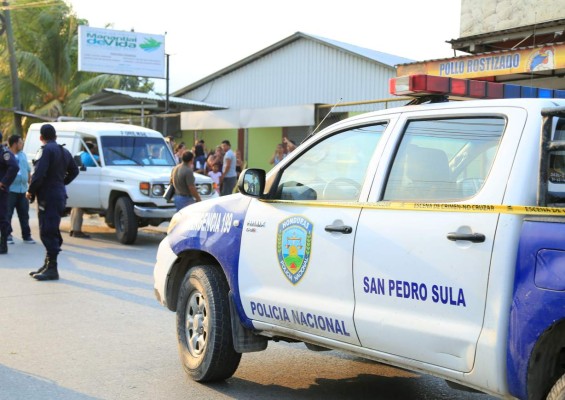 Caen sospechosos de asesinar a hijo de dueño de pollera