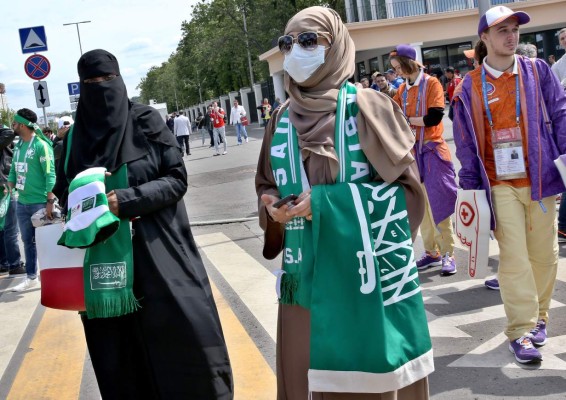 Mujeres saudíes no desfilarán en ceremonia inaugural del Mundial de fútbol