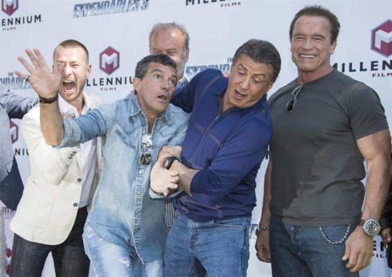 Harrison Ford, Stallone y Schwarzenegger, los 'pesos pesados' del cine