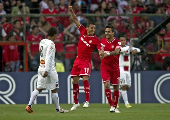 Toluca deja sin final de Concachampions al Alajuelense de Jerry Palacios