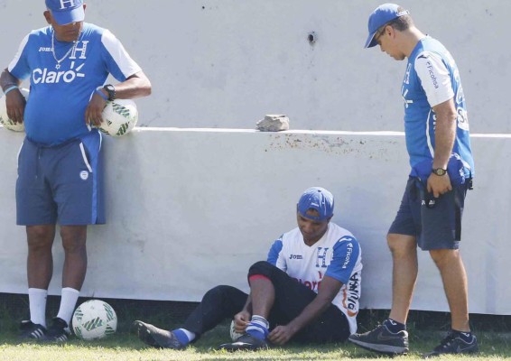 Donis se lesiona en los entrenamientos de la Selección hondureña