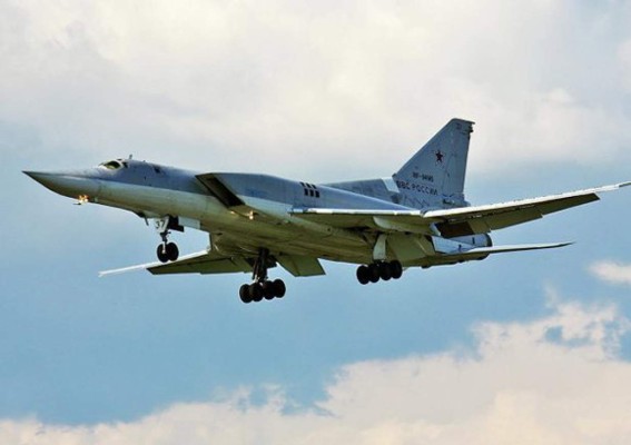 Vladimir Putin ordena a la Fuerza Aérea rusa estar lista para la guerra