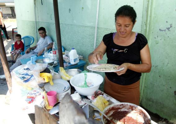 180 mil personas se dedican al comercio informal en San Pedro Sula
