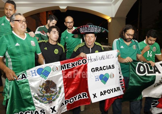 México fue recibida por algunos mexicanos en San Pedro Sula