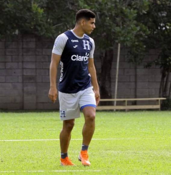 Carlos Pineda - El volante del Olimpia tampoco jugó en Martinica y será tomado en cuenta por Coito para recibir a Trinidad.