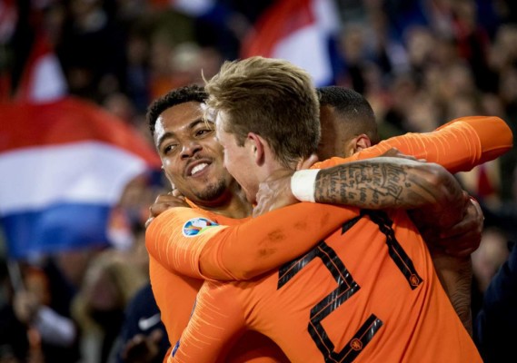 Video: Holanda remontó y derrotó in extremis a Irlanda del Norte