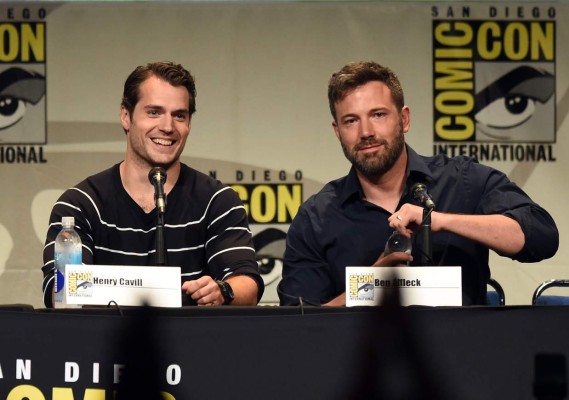 SAN DIEGO, CA - JULY 11: Actors Henry Cavill (L) and Ben Affleck attend the Warner Bros. presentation during Comic-Con International 2015 at the San Diego Convention Center on July 11, 2015 in San Diego, California. Kevin Winter/Getty Images/AFP== FOR NEWSPAPERS, INTERNET, TELCOS & TELEVISION USE ONLY ==