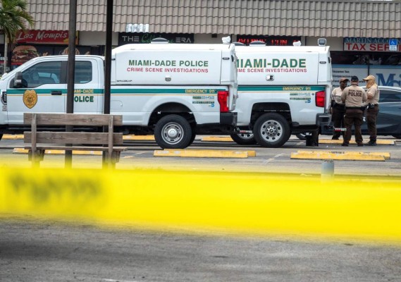 EEUU: Tiroteo en Miami deja tres muertos y al menos seis heridos