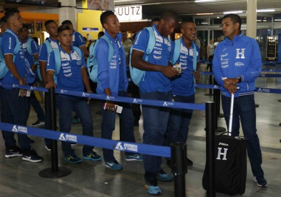 Sin Pinto, la Selección Olímpica de Honduras viajó a Colombia
