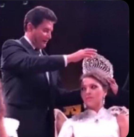 Thalía fue condecorada como Reina de la Candelaria de su municipio en 2017 y era una figura reconocida en la región.